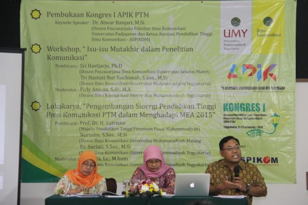 Tri Hastuti NR, M.Si dari UMY; Firly Annisa, M.A dari UMY; serta Sri Hastjarjo, Ph.D dari UNS